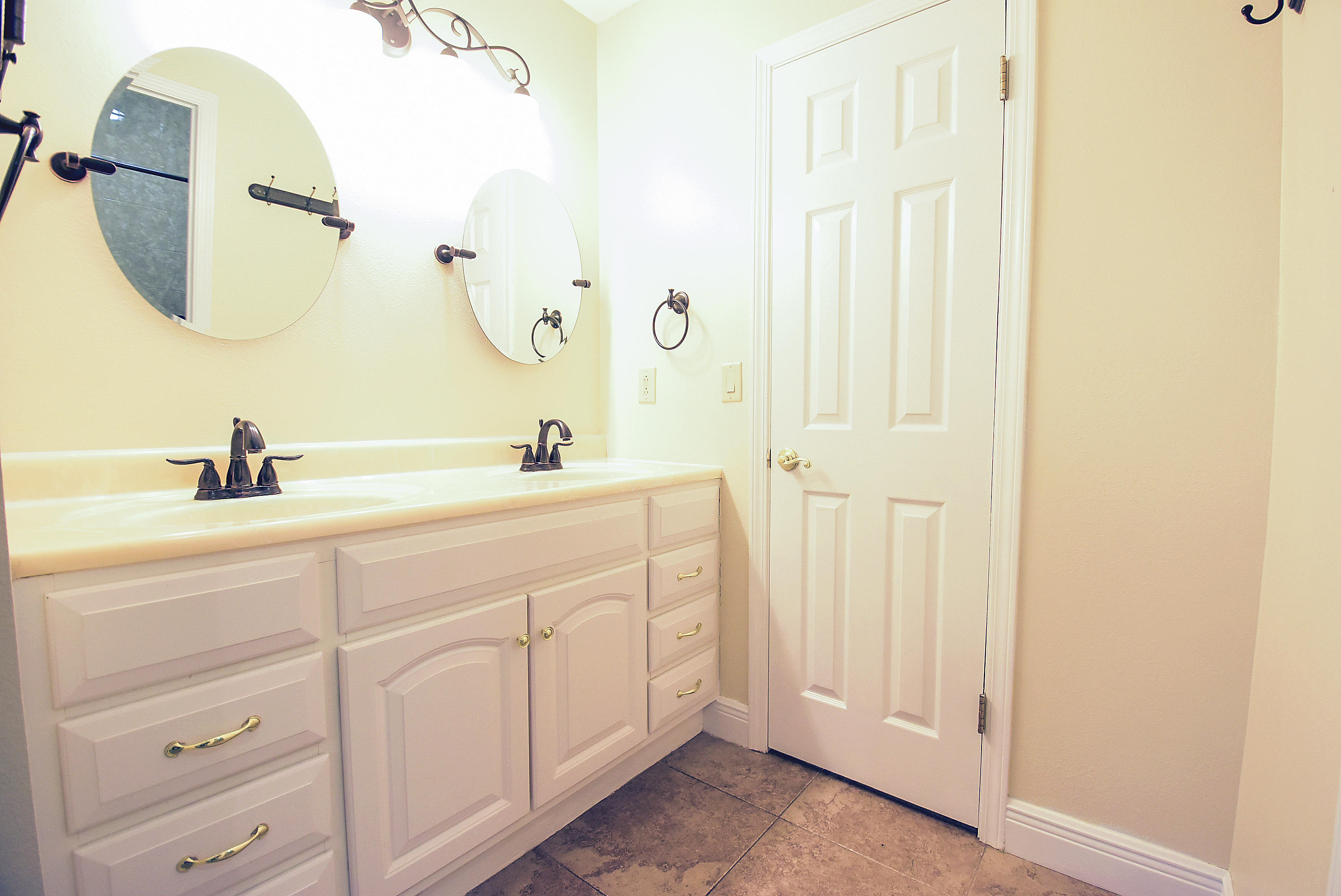 940 Ridgewood Way Niceville, FL 32578 - Photo 19 of 36 Gallery Image 19