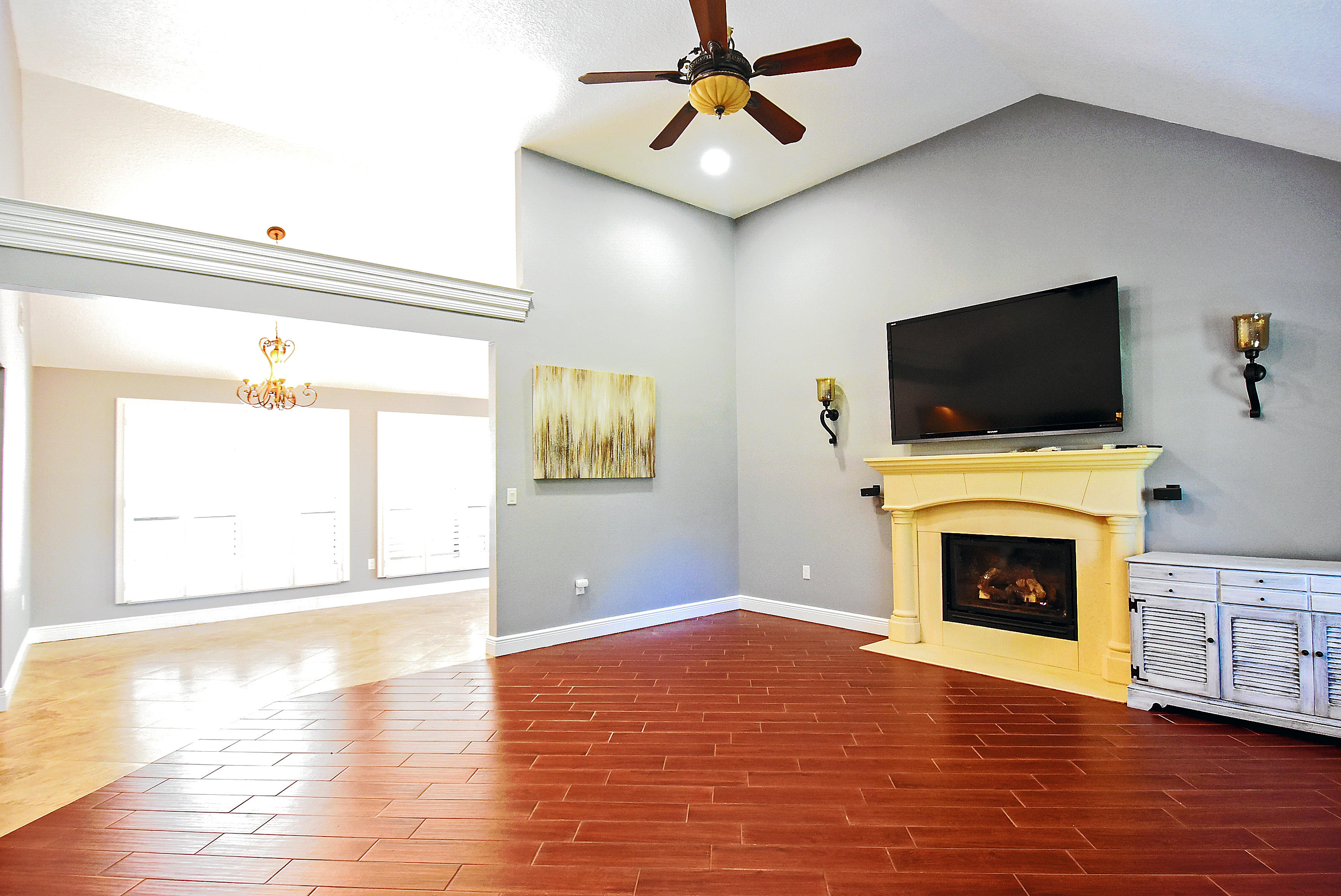 940 Ridgewood Way Niceville, FL 32578 - Photo 4 of 36 Gallery Image 4