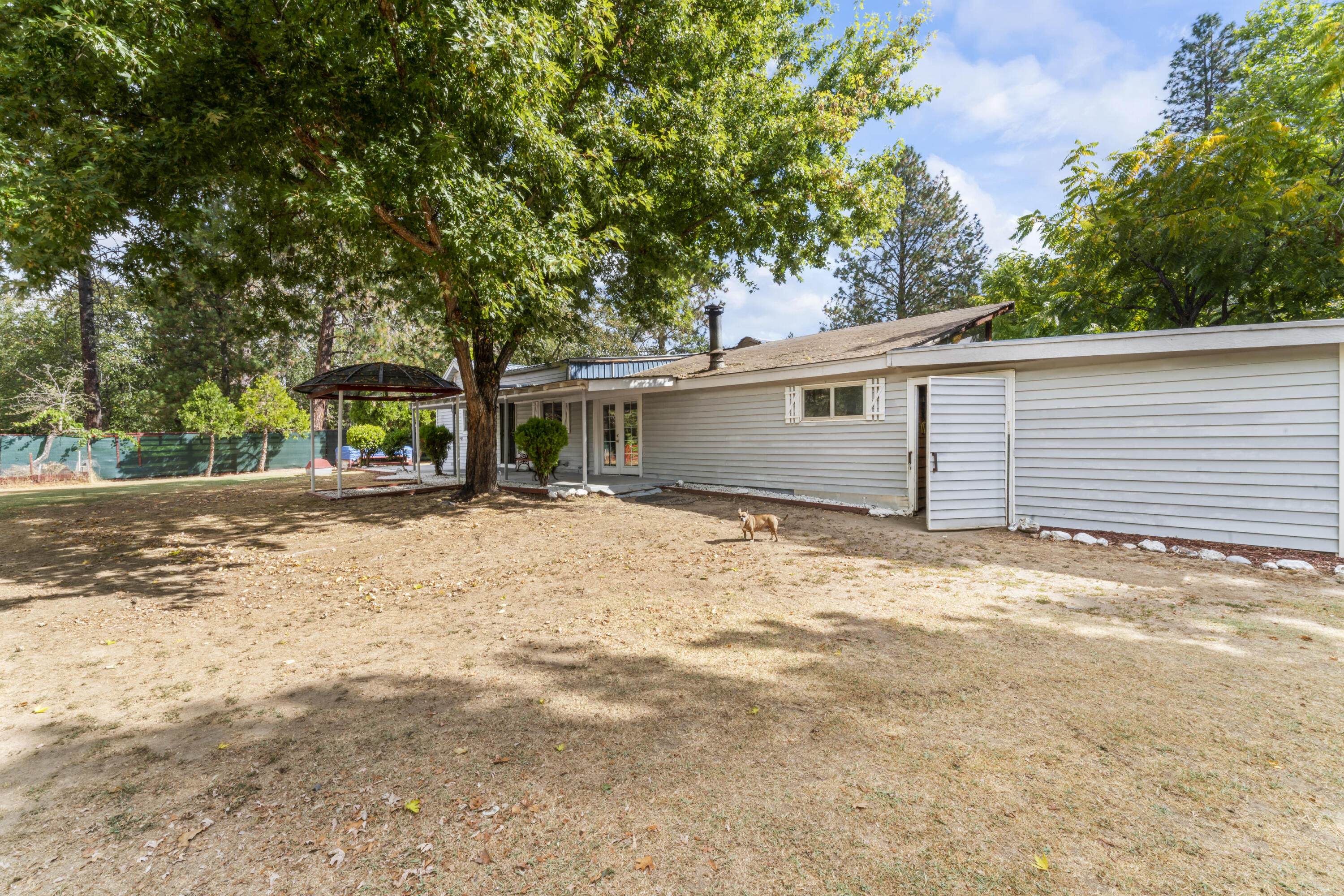 5370 New Hope Road Grants Pass, OR 97527 - Photo 52 of 63 54