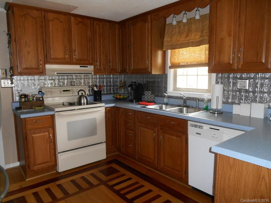 2451 Emmanuel Church Road Conover, NC 28613 - Photo 8 of 24 Gallery Image 8