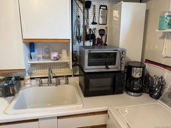 $1,500 | 5 Sage Court, Huntington Station, NY 11746