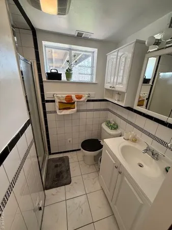 $1,500 | 5 Sage Court, Huntington Station, NY 11746