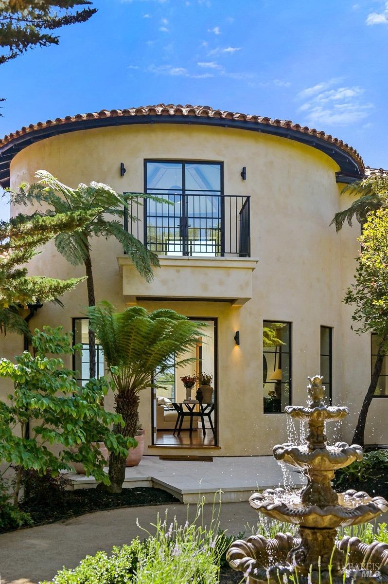 608 Seminary Drive Mill Valley, CA 94941 - Photo 6 of 67