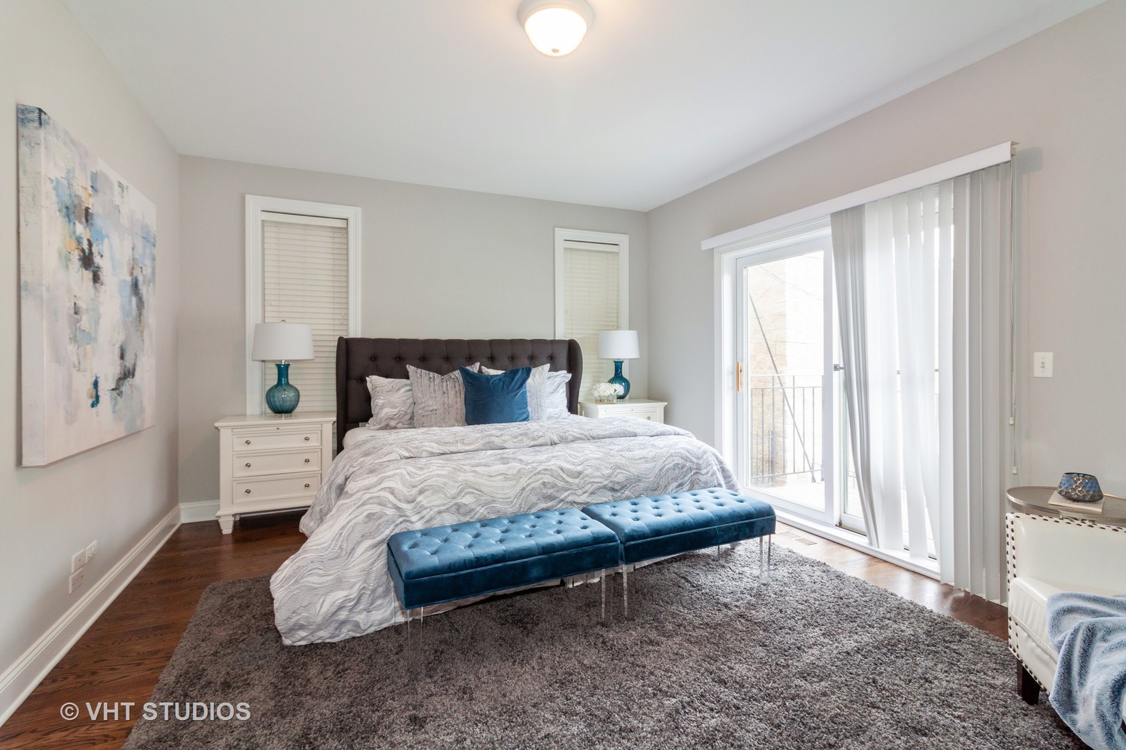 1345 West Fillmore Street, Unit 1 Chicago, IL 60607 - Photo 13 of 26 a bedroom with a bed and a window
