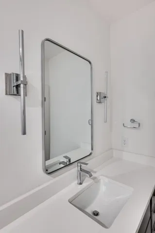 $2,950 | 18 Willis Street, Unit B, Nashville, TN 37207