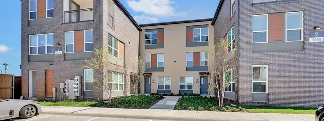 $3,102 | 10030 Garland Road, Unit 1502, Dallas, TX 75218