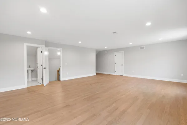 $1,750,000 | 8 Haystack Court, Howell, NJ 07731