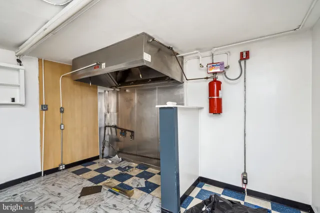 $250,000 | 131 Rancocas Road, Mount Holly, NJ 08060