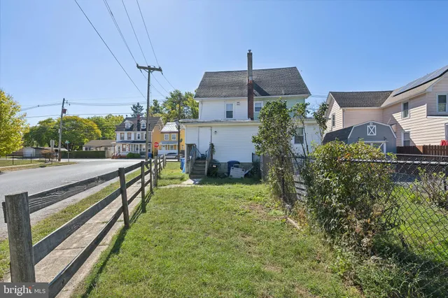 $250,000 | 131 Rancocas Road, Mount Holly, NJ 08060