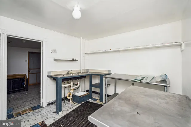 $250,000 | 131 Rancocas Road, Mount Holly, NJ 08060