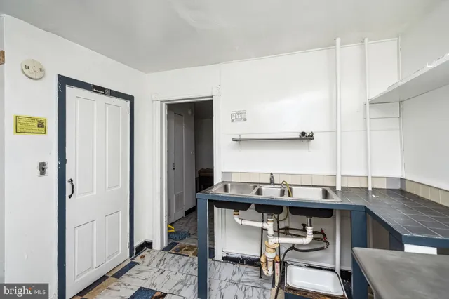 $250,000 | 131 Rancocas Road, Mount Holly, NJ 08060