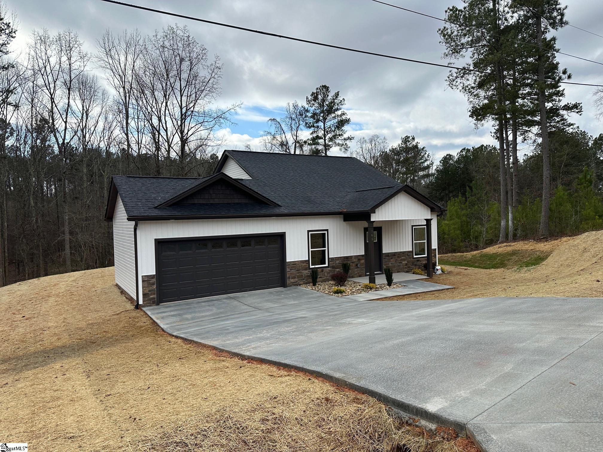 165 McBeth Road Cowpens, SC 29330 - Photo 4 of 19