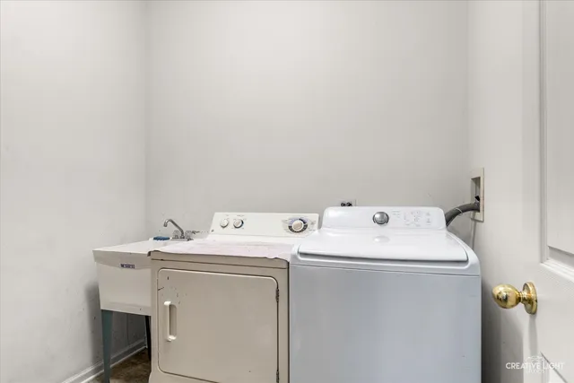 $499,000 | 281 Boulder Court, Gilberts, IL 60136