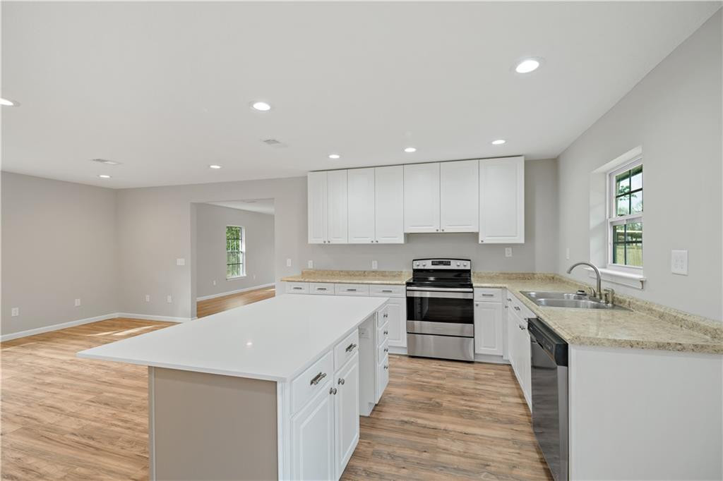 221 Yacht Road Brunswick, GA 31525 - Photo 1 of 1 Gallery Image 1