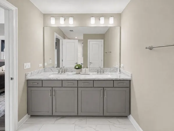 $750,000 | 1209 Parker Drive, Glenview, IL 60025