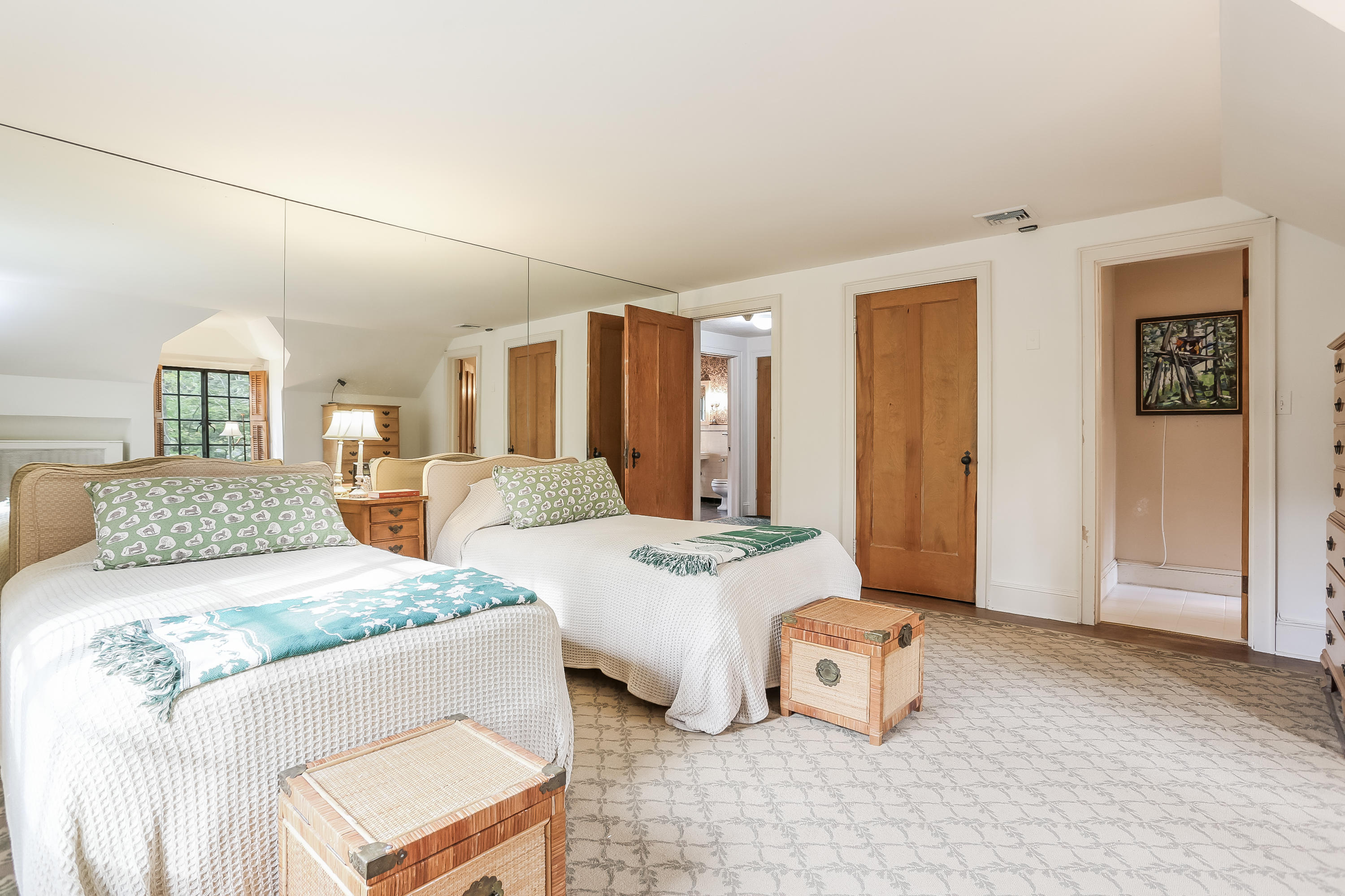 43 Birch Road Darien, CT 06820 - Photo 14 of 32 025-photo-main-bedroom-8726908