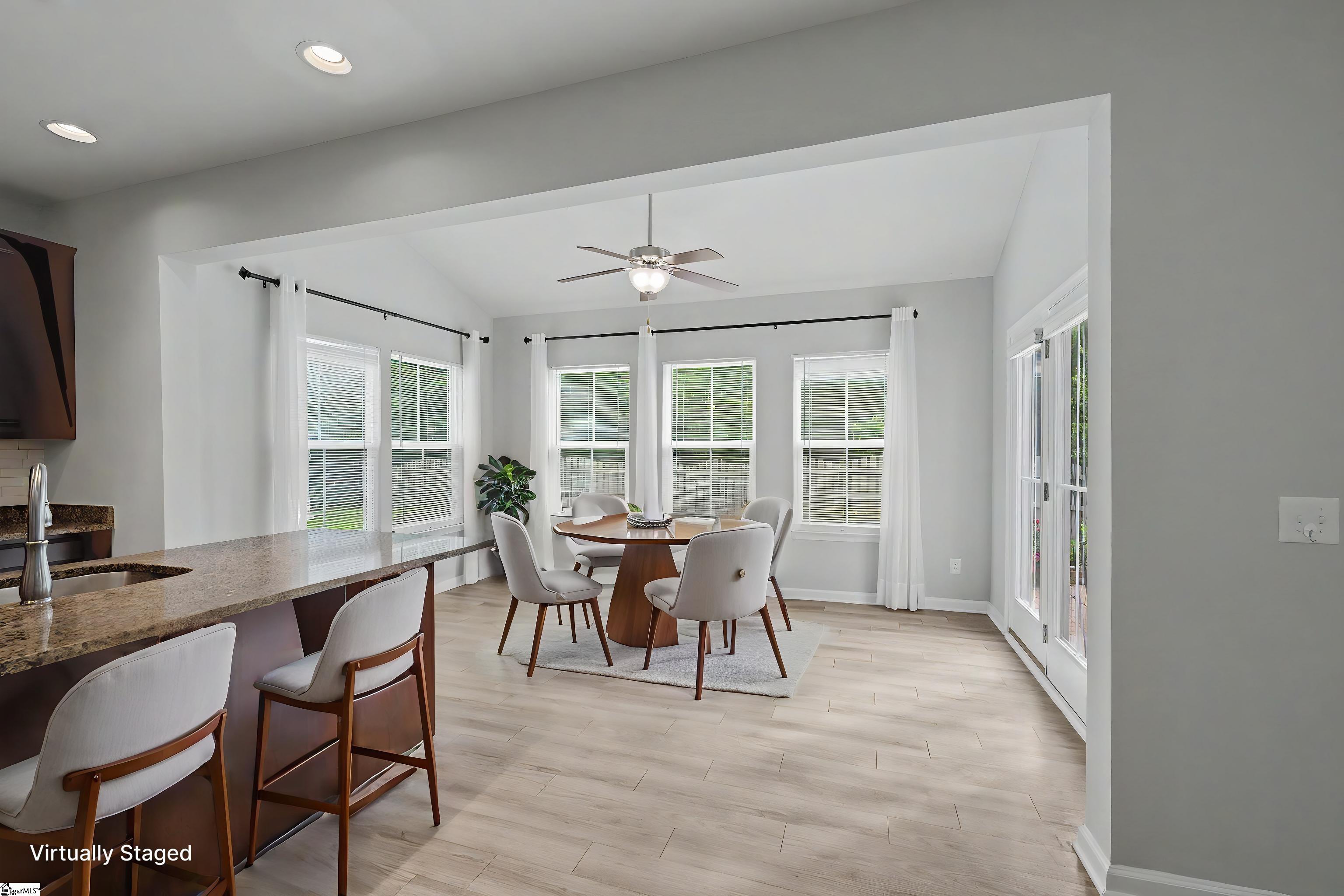 425 Sandusky Lane Simpsonville, SC 29680 - Photo 8 of 50