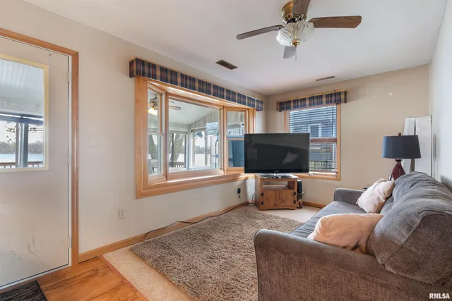 $129,900 | 4523 South Concord Street, Davenport, IA 52802