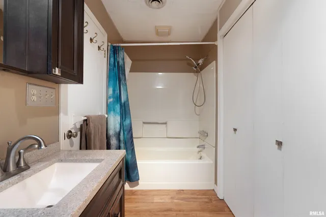 $129,900 | 4523 South Concord Street, Davenport, IA 52802