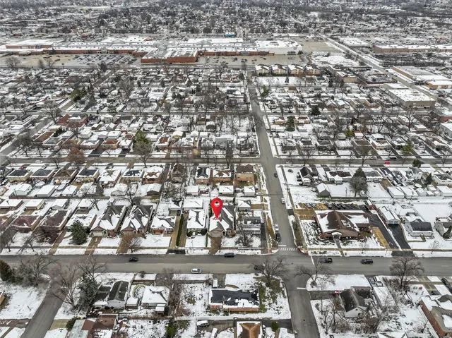 $4,000 | 9743 Oak Park Avenue, Oak Lawn, IL 60453