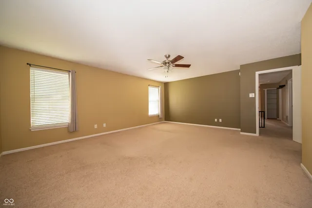 $2,100 | 12680 Courage Crossing, Fishers, IN 46037