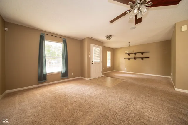 $2,100 | 12680 Courage Crossing, Fishers, IN 46037