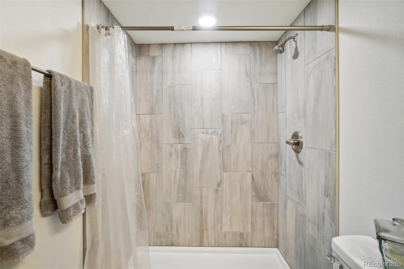 404 Briarwood Road Fort Collins, CO 80521 - Photo 37 of 48 Gallery Image 37