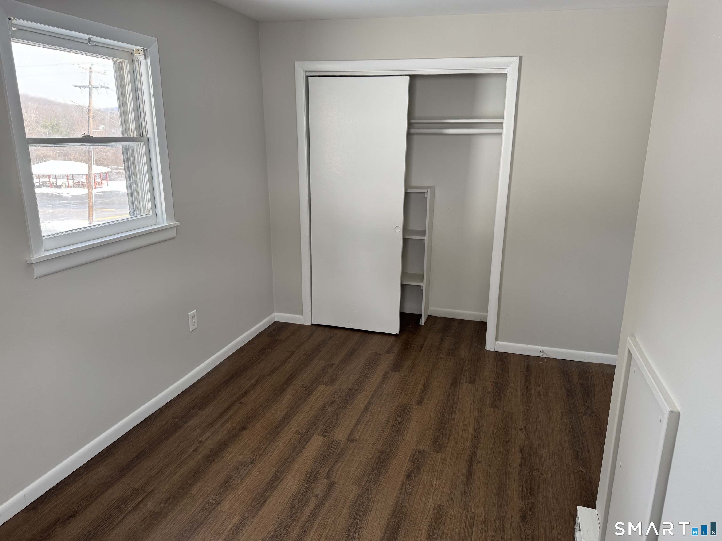 709 Watertown Avenue Waterbury, CT 06708 - Photo 10 of 12