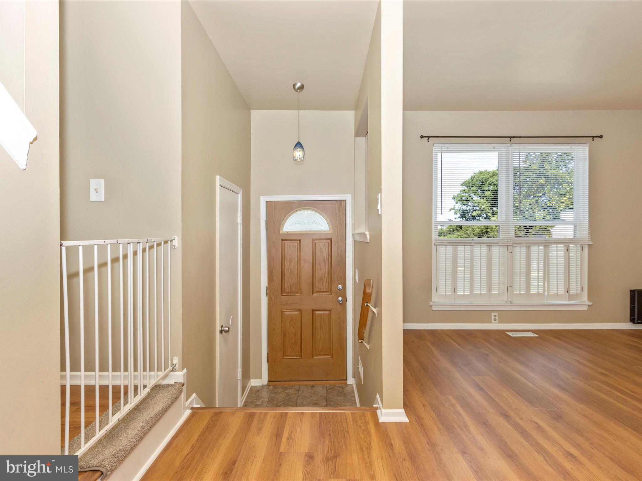 2015 Putnam Road Halethorpe, MD 21227 - Photo 8 of 52 IMG_0002