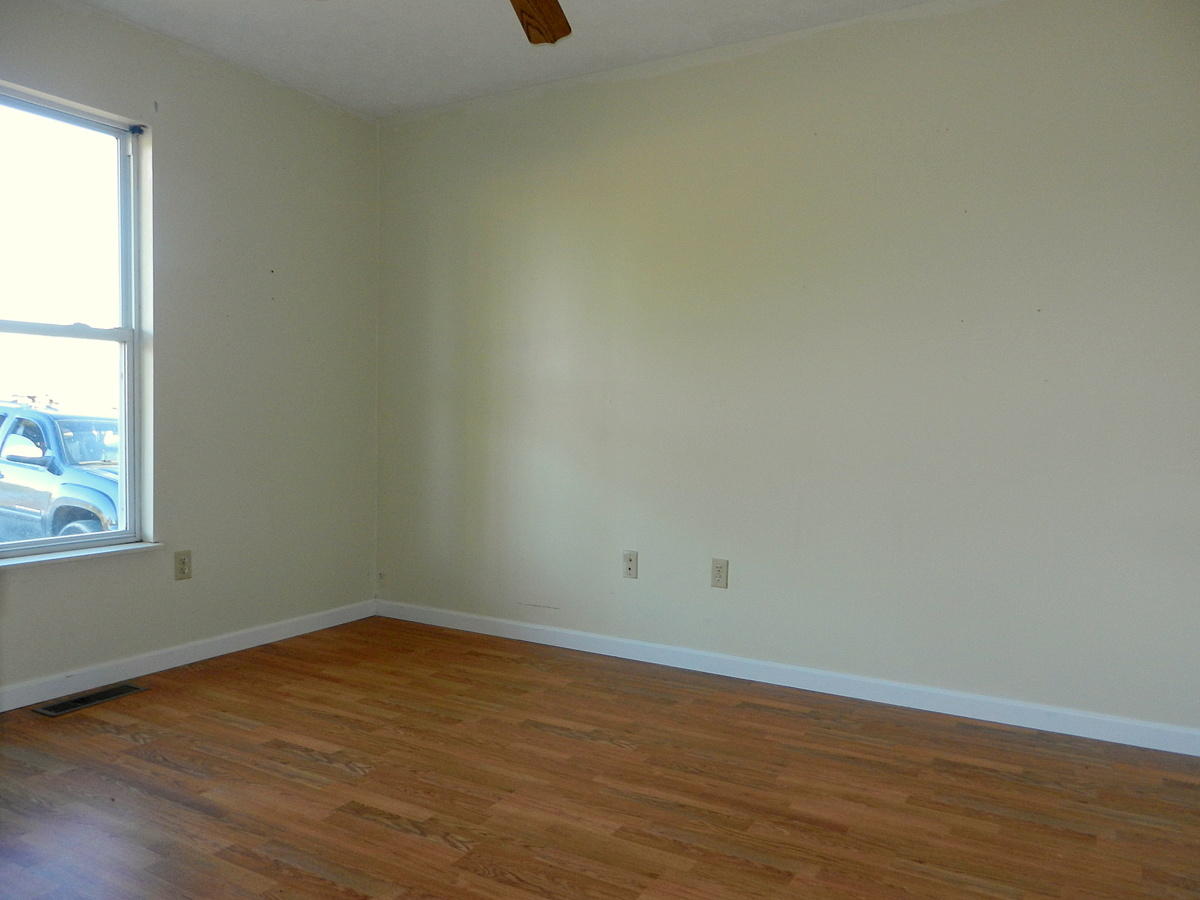 547 Pea Ridge Road Sunbright, TN 37872 - Photo 15 of 17 12-DSCN3513