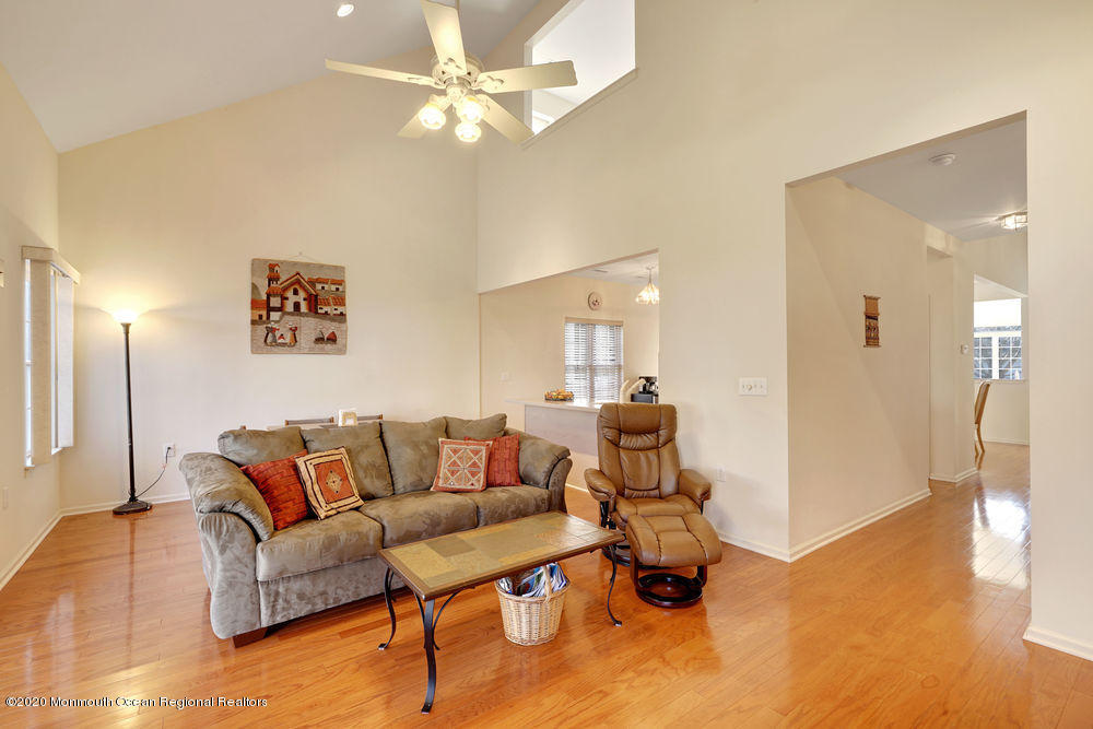 8 St Andrews Road Jackson, NJ 08527 - Photo 18 of 40 018_dsc00106-dsc00110