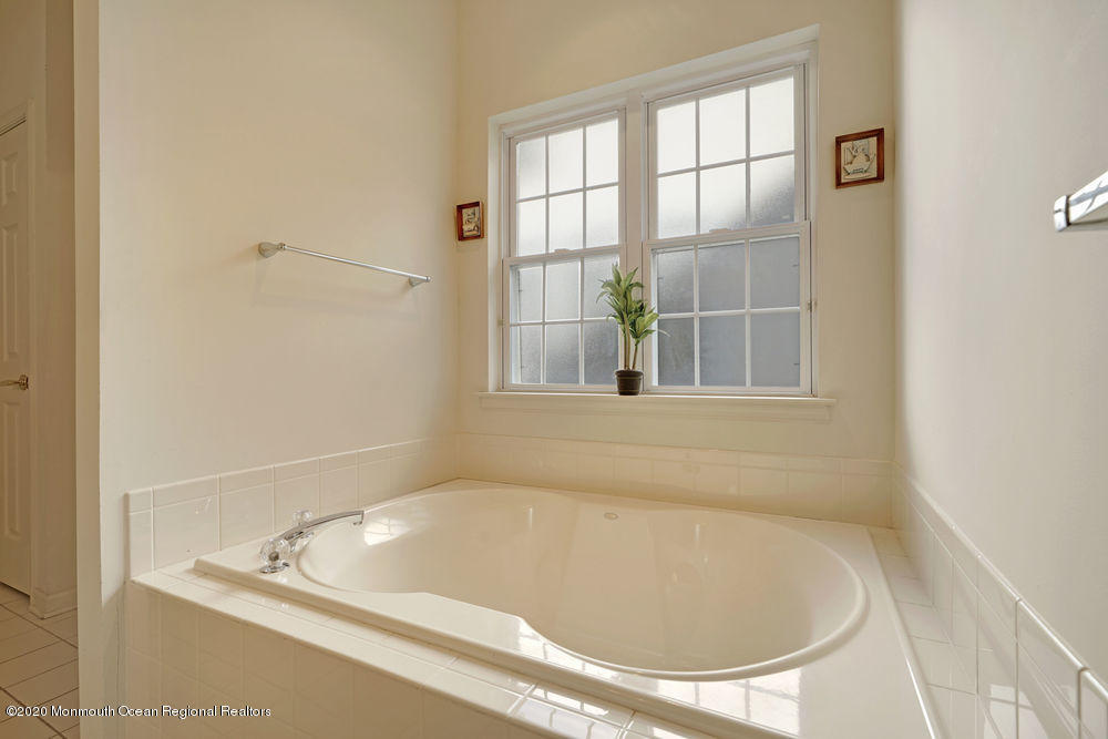 8 St Andrews Road Jackson, NJ 08527 - Photo 26 of 40 026_dsc00146-dsc00150