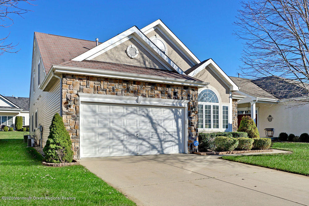 8 St Andrews Road Jackson, NJ 08527 - Photo 5 of 40 004_dsc00006-dsc00010_1b