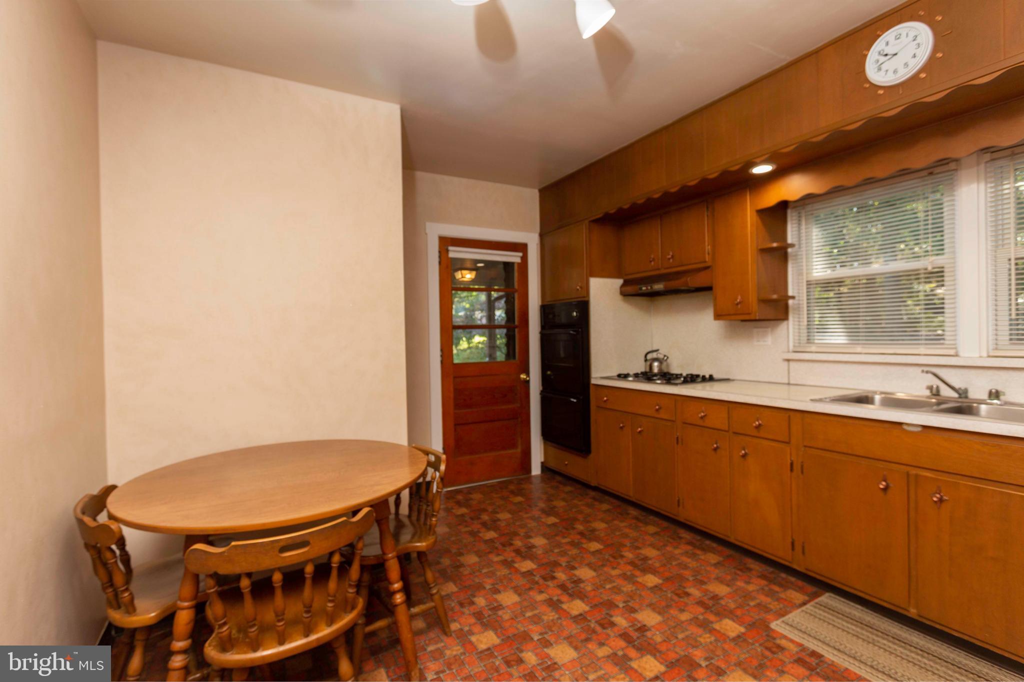 2921 Plow Road Birdsboro, PA 19508 - Photo 4 of 15 Gallery Image 4