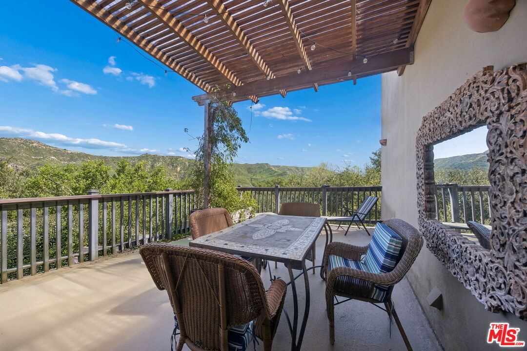 26311 Fairside Road Malibu, CA 90265 - Photo 1 of 40