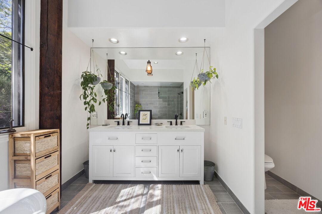 26311 Fairside Road Malibu, CA 90265 - Photo 17 of 40