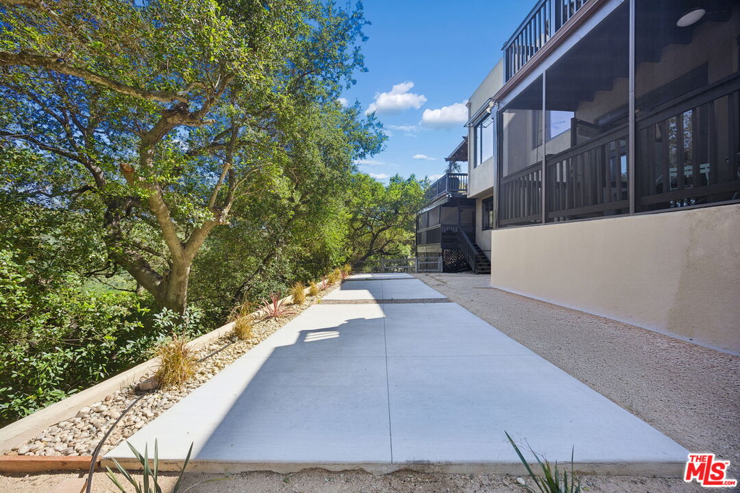 26311 Fairside Road Malibu, CA 90265 - Photo 25 of 40