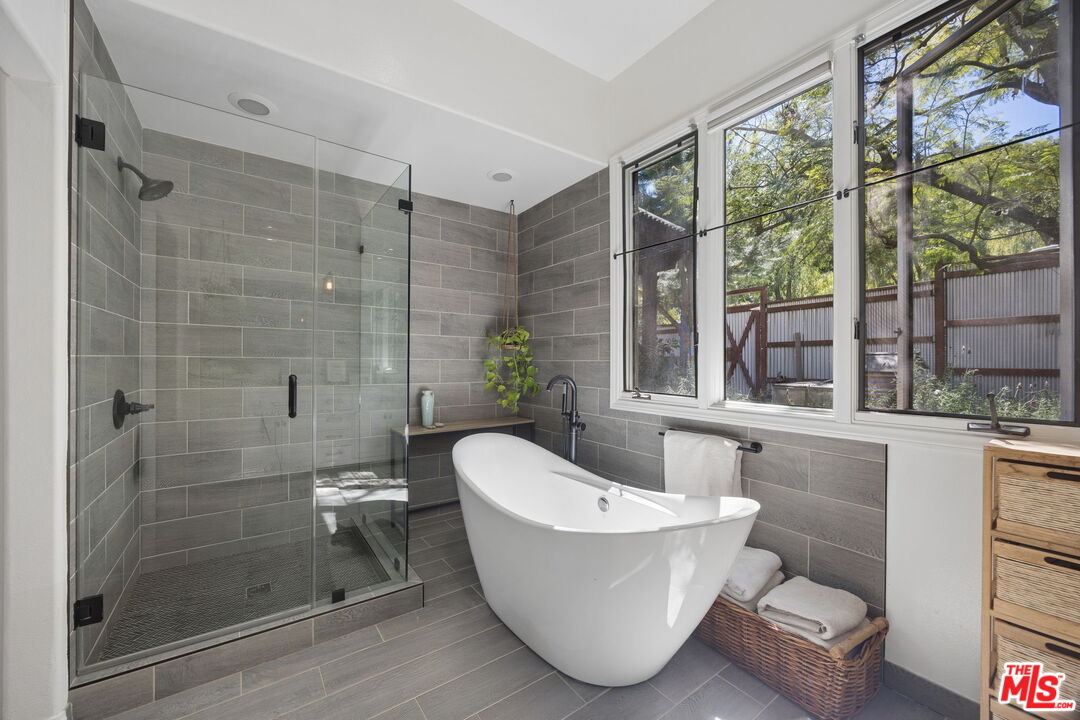 26311 Fairside Road Malibu, CA 90265 - Photo 5 of 40