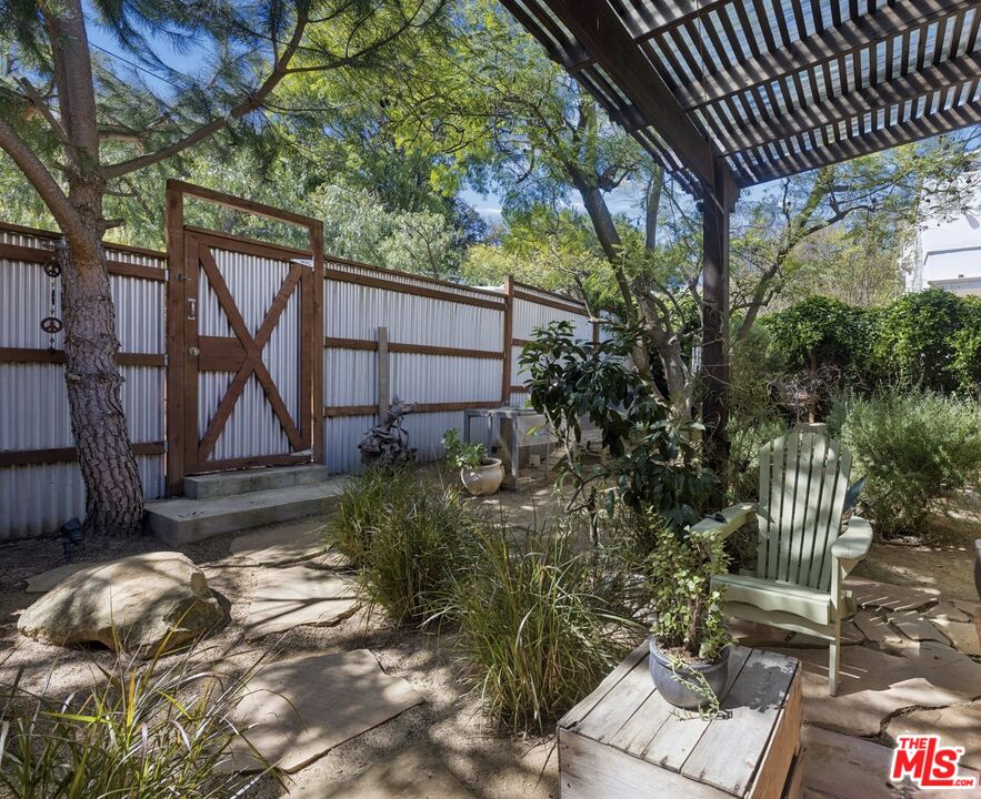 26311 Fairside Road Malibu, CA 90265 - Photo 7 of 40