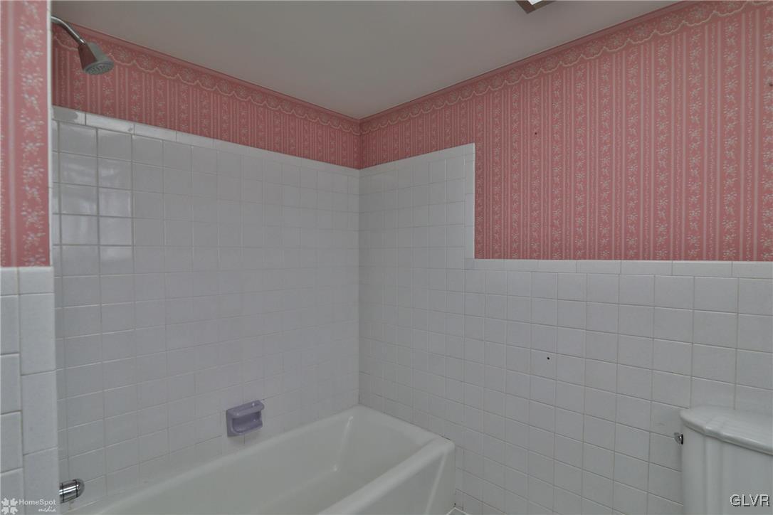 3720 Carter Road Bethlehem, PA 18020 - Photo 21 of 49 Gallery Image 21