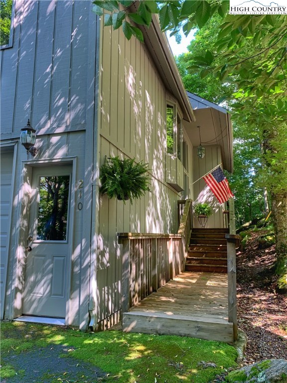 210-212 Upper Grouse Ridge Road Beech Mountain, NC 28604 - Photo 5 of 33 Gallery Image 5