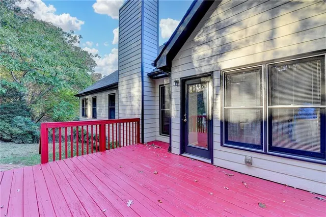 $575,000 | 655 Golden Meadows Lane, Suwanee, GA 30024