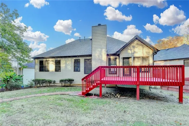 $575,000 | 655 Golden Meadows Lane, Suwanee, GA 30024