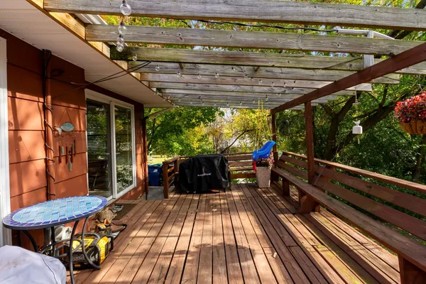 $319,000 | 5010 North Westwood Drive, McHenry, IL 60051