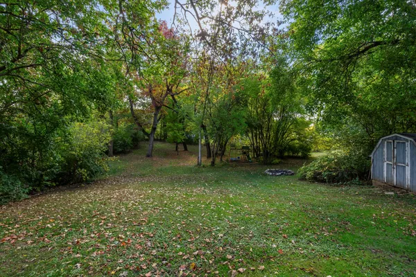$319,000 | 5010 North Westwood Drive, McHenry, IL 60051