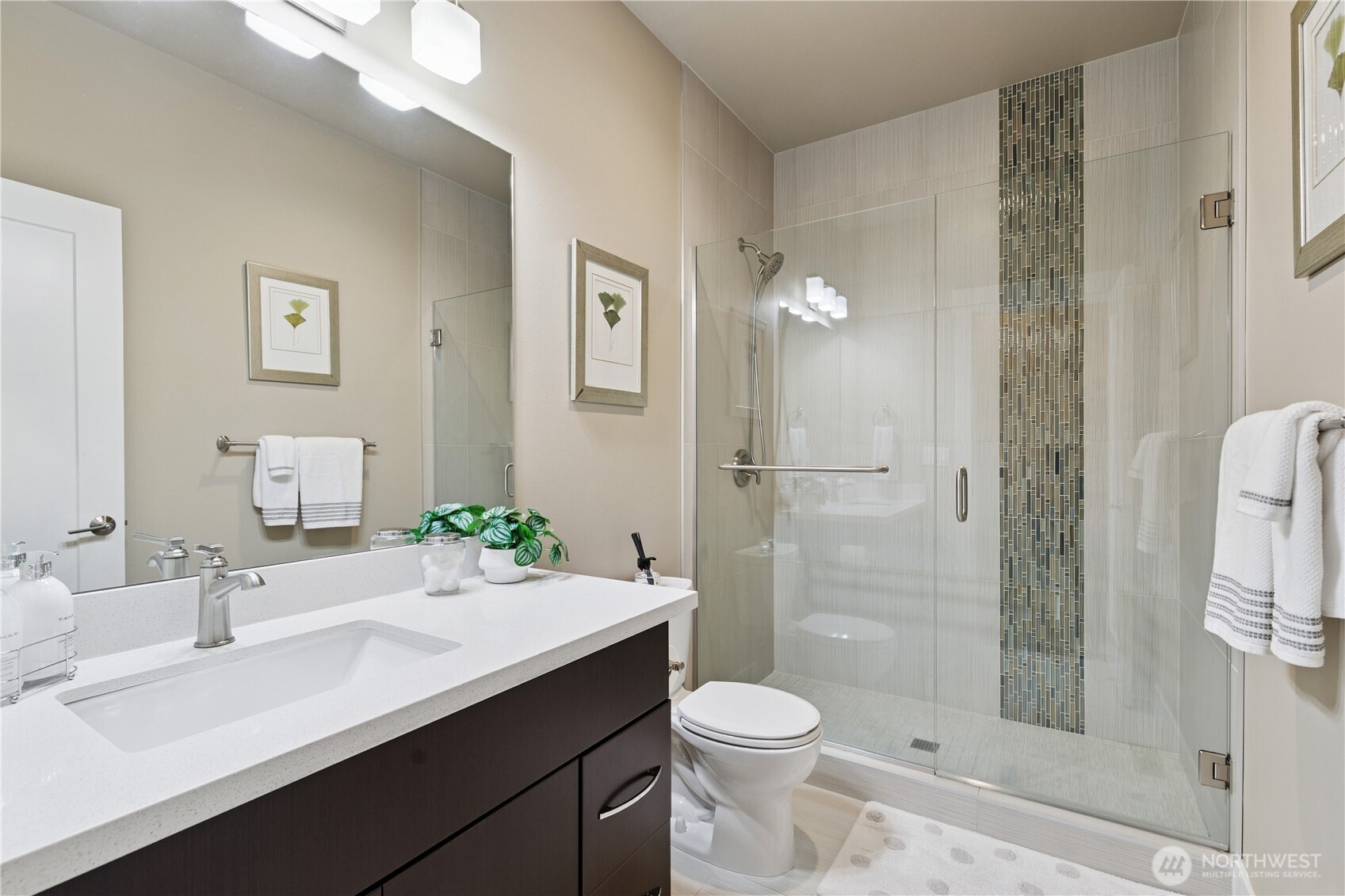 13430 Patriot Way Renton, WA 98059 - Photo 14 of 40