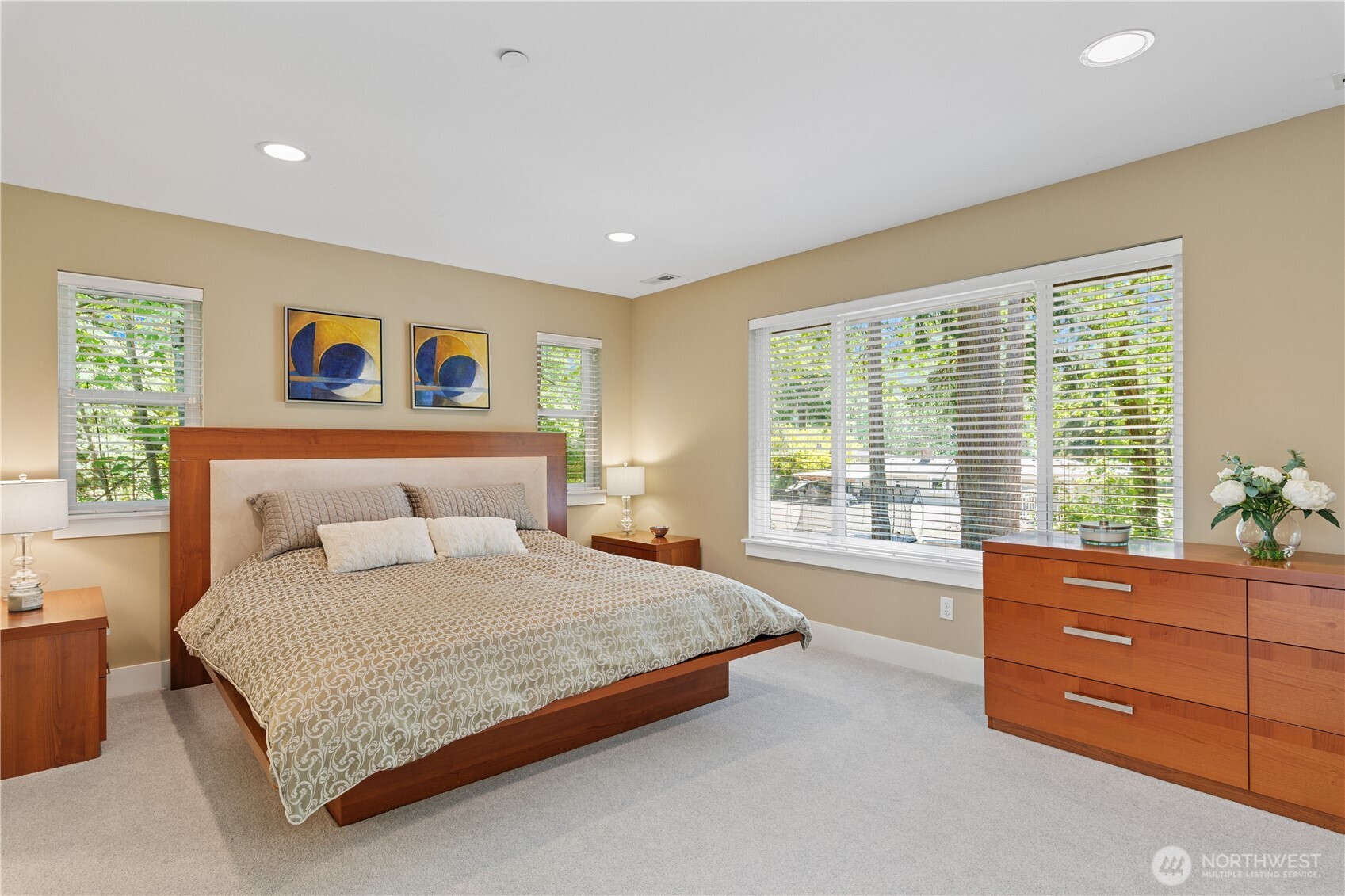 13430 Patriot Way Renton, WA 98059 - Photo 16 of 40