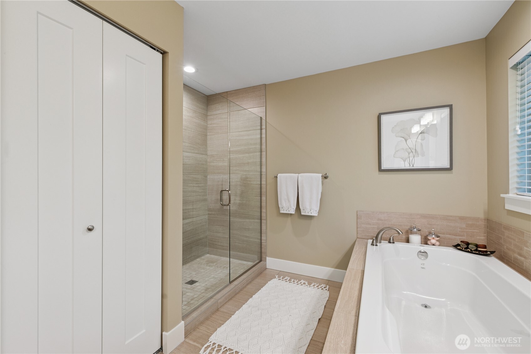 13430 Patriot Way Renton, WA 98059 - Photo 20 of 40