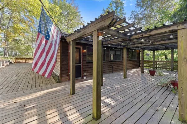 $374,999 | 773 Shorewood Circle, Toccoa, GA 30577