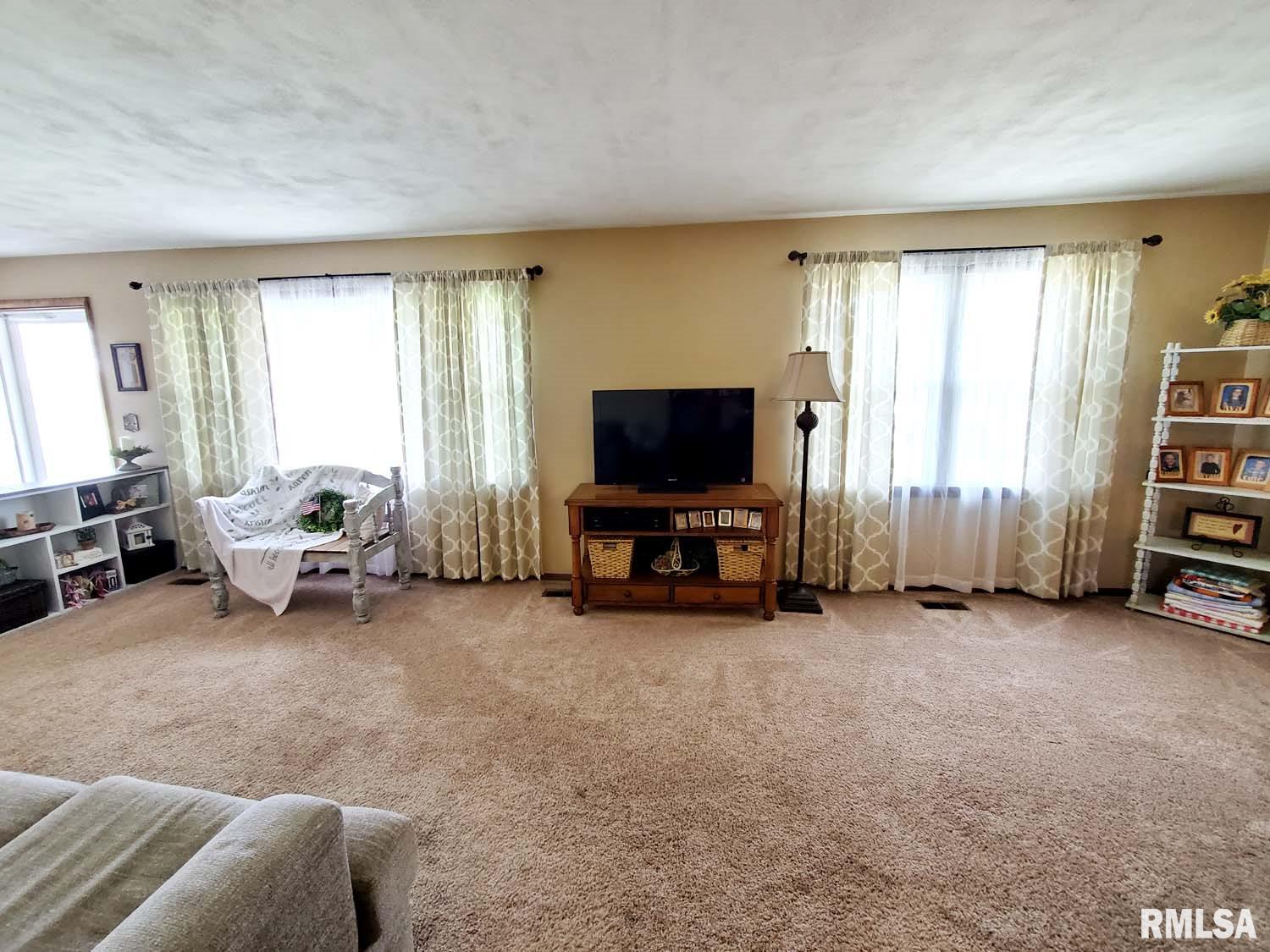 1167 Schwartz Road Centralia, IL 62801 - Photo 26 of 42